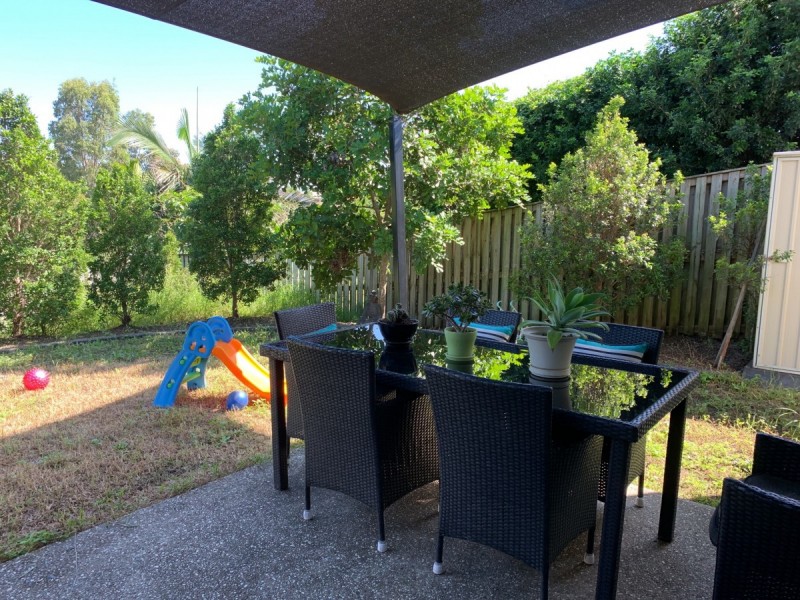 2/86 Mcauley Parade, Pacific Pines QLD 4211