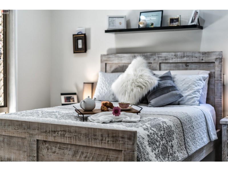 16/1 Archipelago Street, Pacific Pines QLD 4211