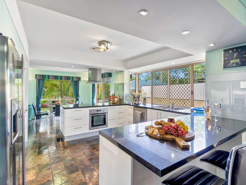 17-19 Columbine Way, Gaven QLD 4211