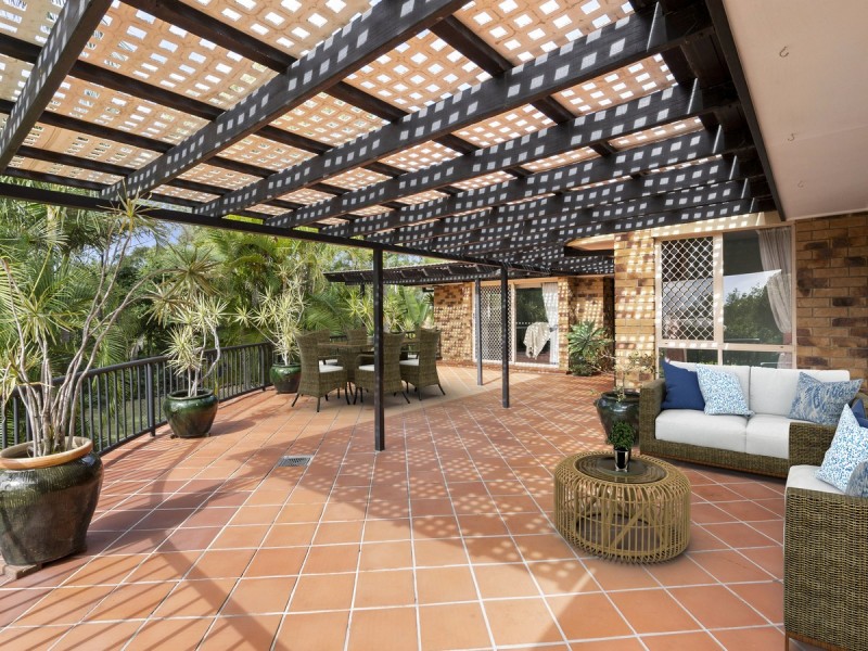 17-19 Columbine Way, Gaven QLD 4211