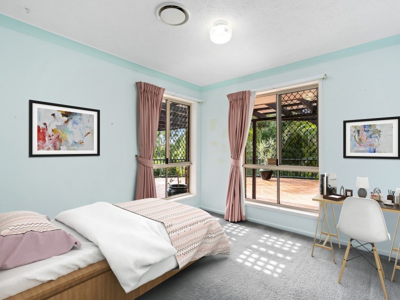 17-19 Columbine Way, Gaven QLD 4211