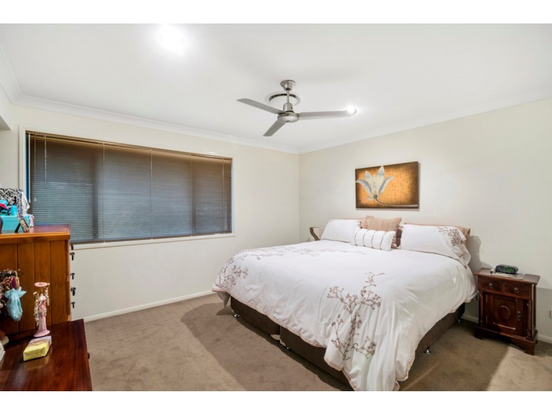 2/17 Shannonbrook Grove, Oxenford QLD 4210