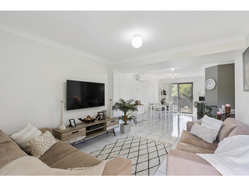 38/30 Carmarthen Circuit, Pacific Pines QLD 4211