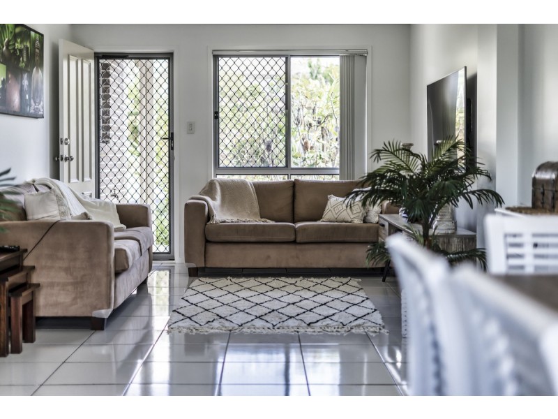 38/30 Carmarthen Circuit, Pacific Pines QLD 4211