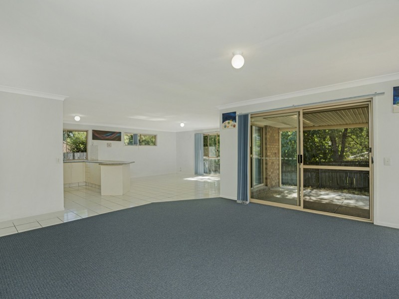 34 Henry Cotton Drive, Parkwood QLD 4214