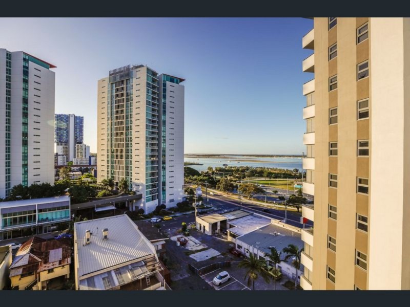 26/72 Marine Parade, Southport QLD 4215