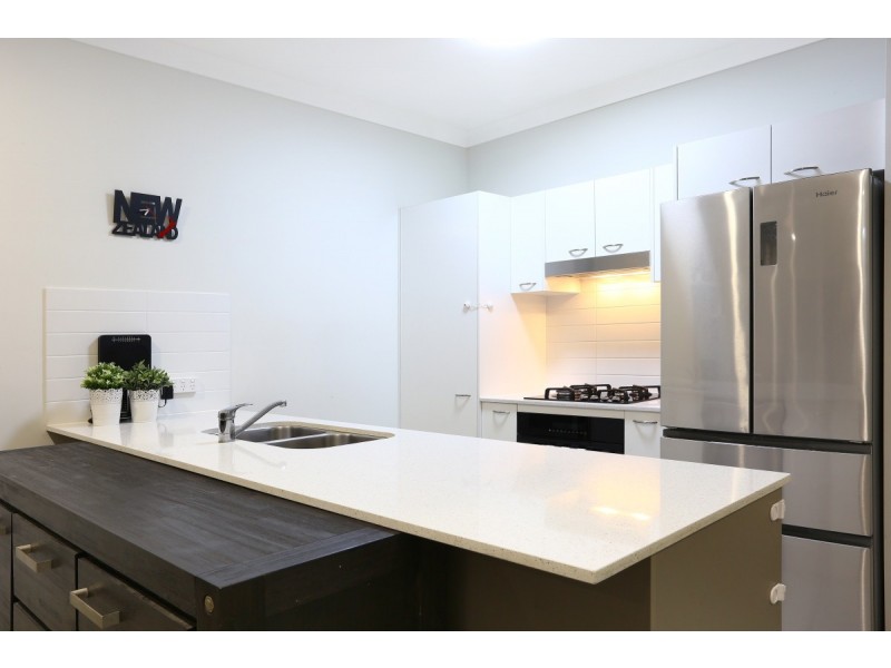 2/12 Morning Sun Court, Maudsland QLD 4210