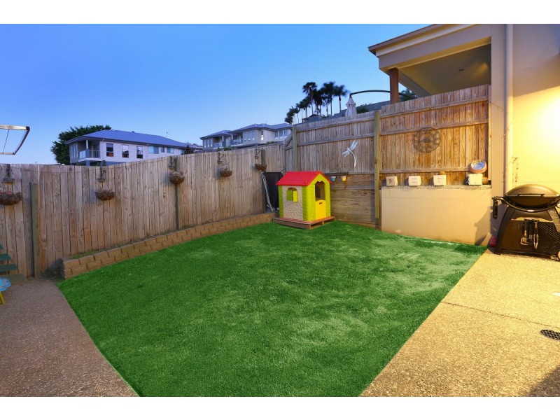 2/12 Morning Sun Court, Maudsland QLD 4210