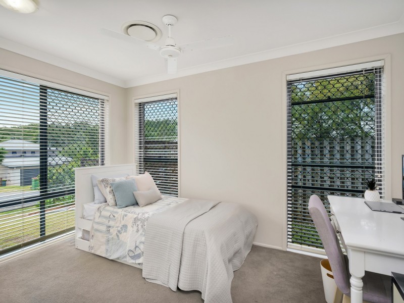 15 Appollo Place, Oxenford QLD 4210