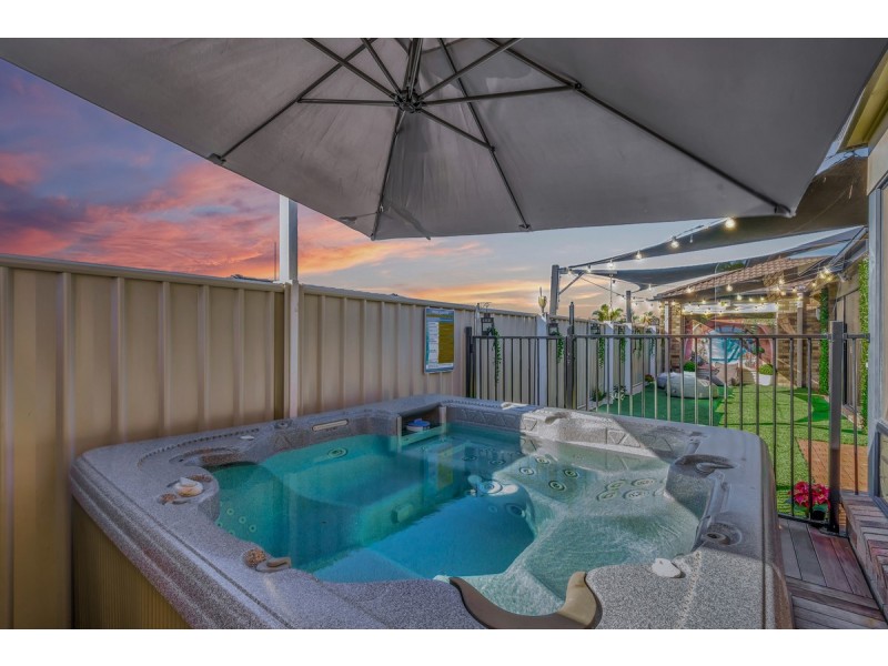 17 Cossington Circuit, Maudsland QLD 4210