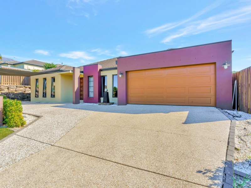 17 Cossington Circuit, Maudsland QLD 4210