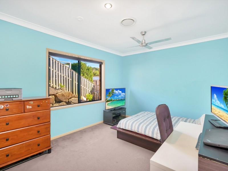 17 Cossington Circuit, Maudsland QLD 4210