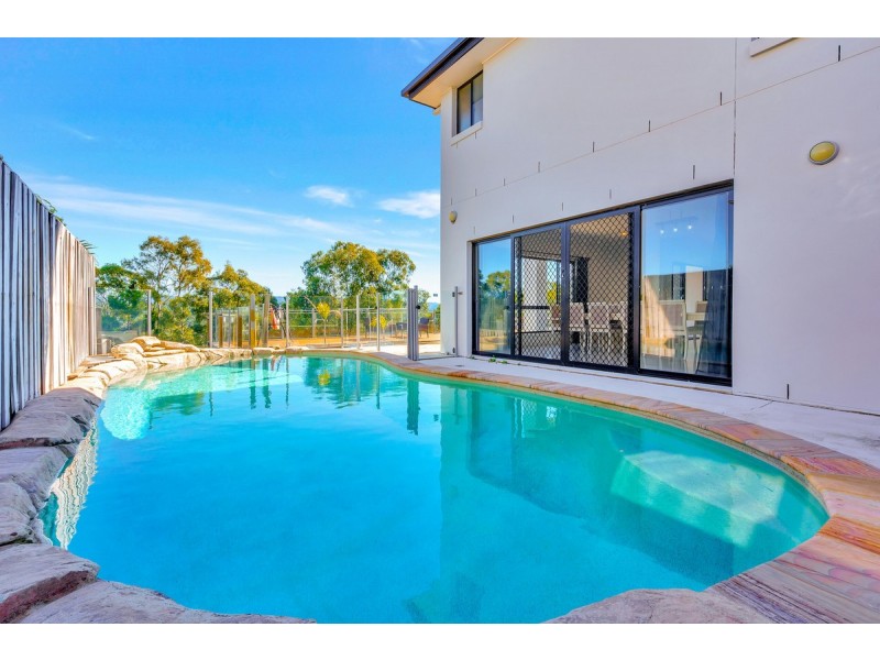 40 Salvado Drive, Pacific Pines QLD 4211