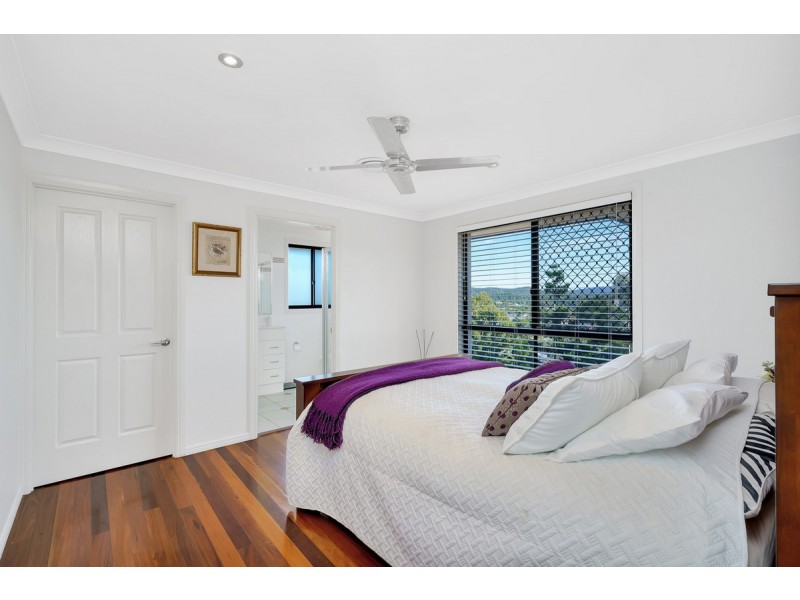 40 Salvado Drive, Pacific Pines QLD 4211