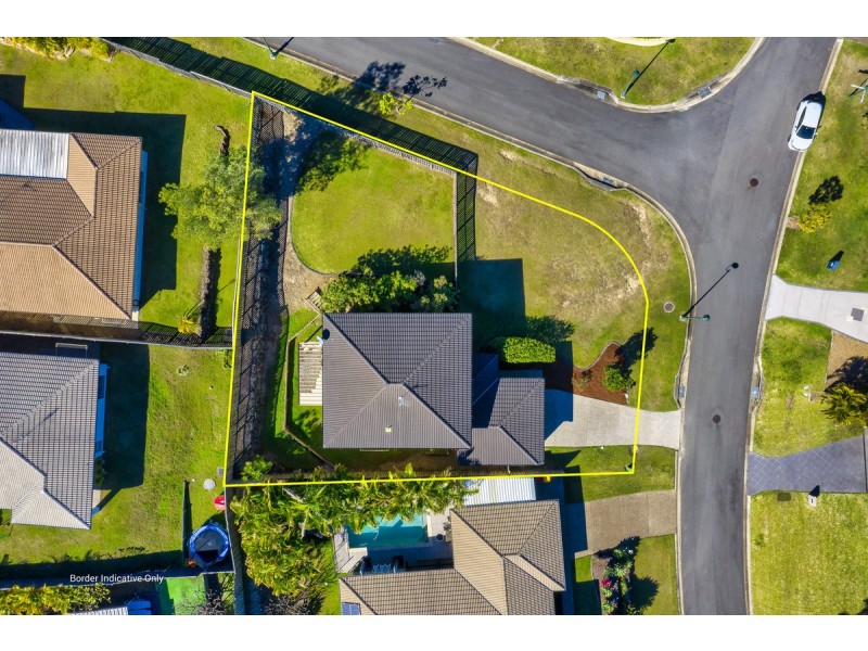 7 Beaumont Crescent, Pacific Pines QLD 4211