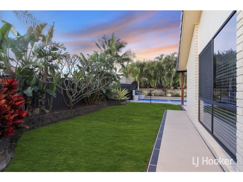 107 Salvado Drive, Pacific Pines QLD 4211