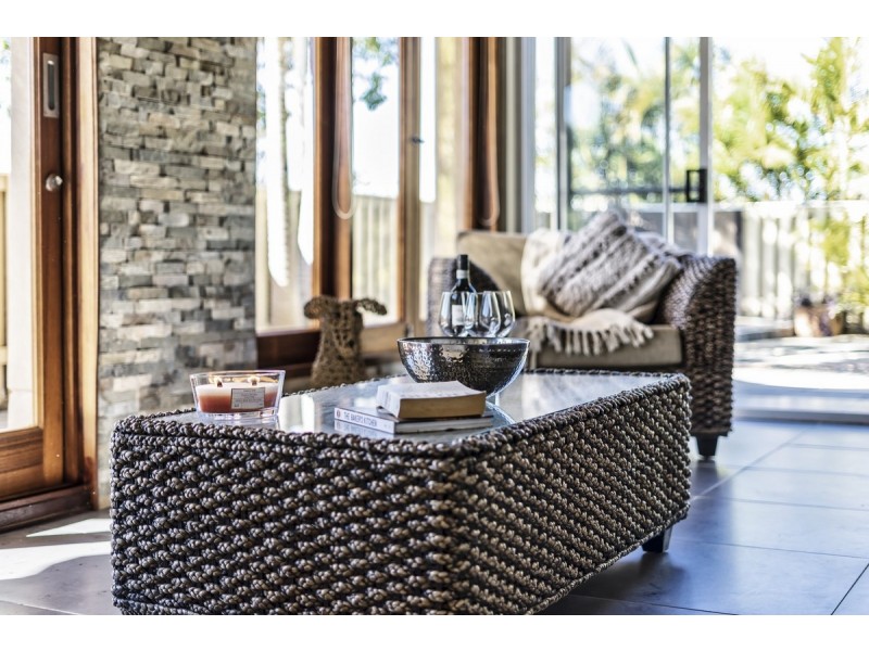 2 Molokai Crescent, Pacific Pines QLD 4211