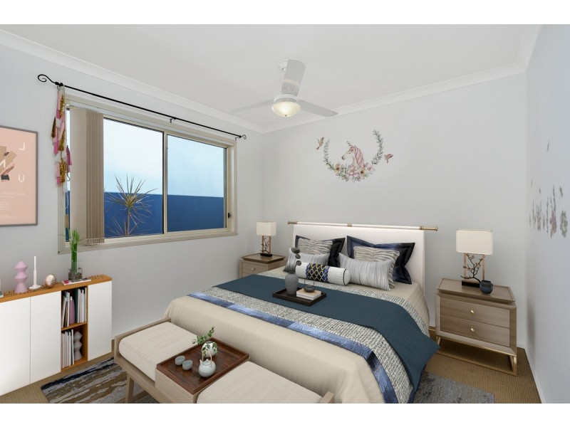 2 Molokai Crescent, Pacific Pines QLD 4211