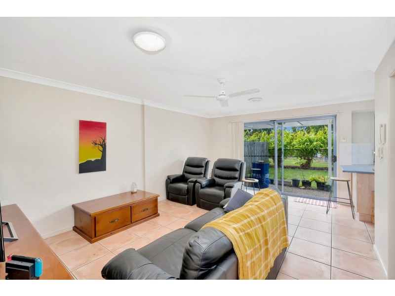 43/2 Studio Drive, Pacific Pines QLD 4211