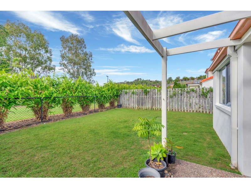 43/2 Studio Drive, Pacific Pines QLD 4211