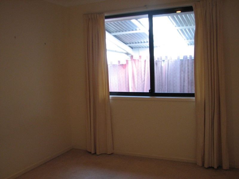 14 Avon Street, Pacific Pines QLD 4211