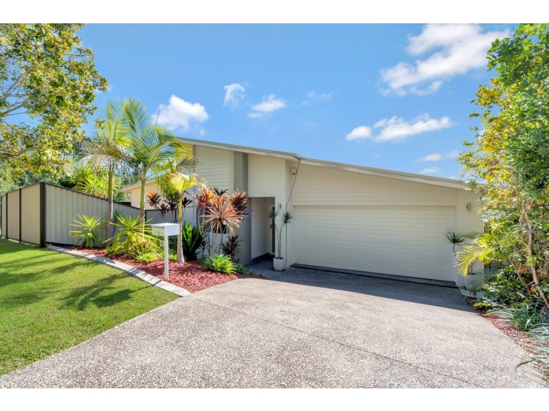 2/32 Aldgate Crescent, Pacific Pines QLD 4211