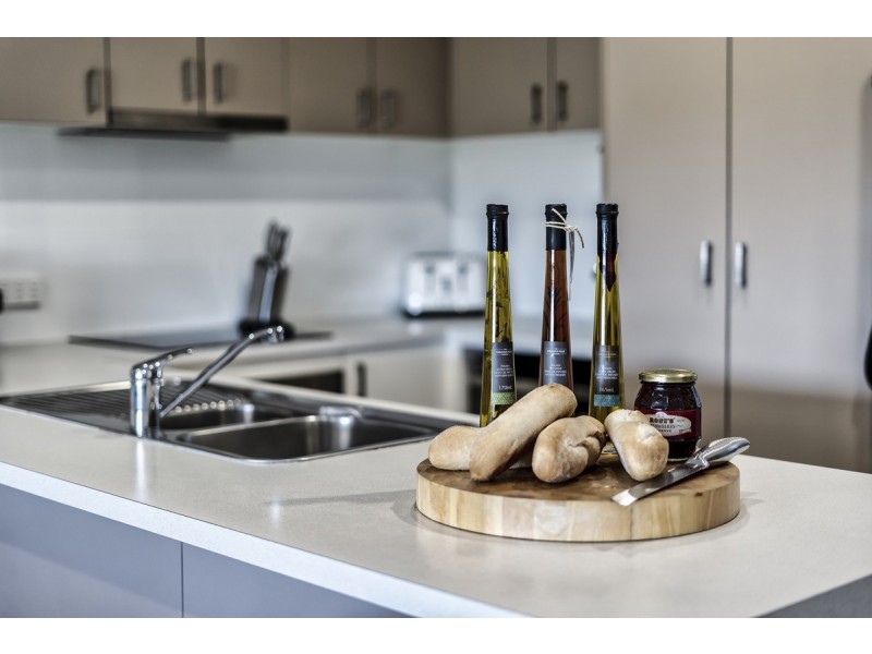 2/32 Aldgate Crescent, Pacific Pines QLD 4211