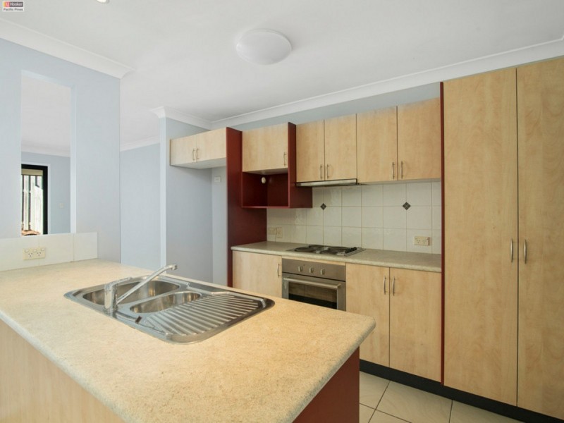 15/136 Pacific Pines Boulevard, Pacific Pines QLD 4211