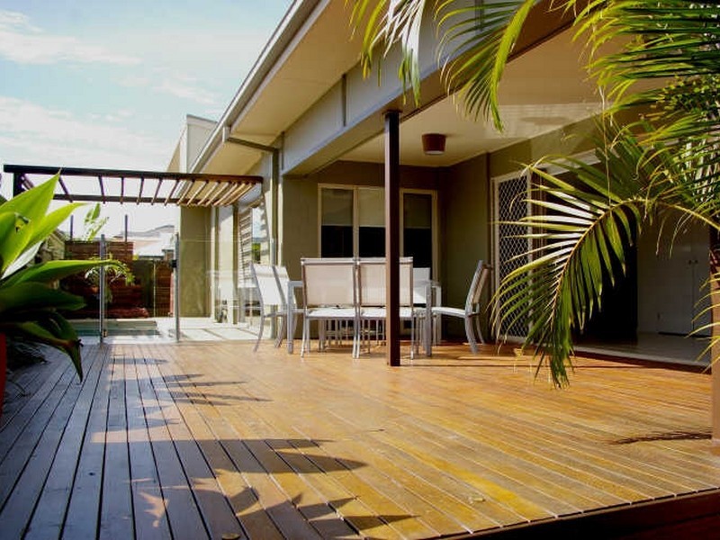 19 Tennant Street, Pacific Pines QLD 4211