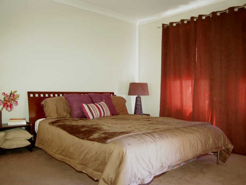 19 Tennant Street, Pacific Pines QLD 4211