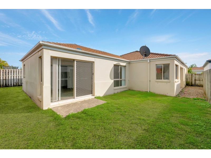 75 Marble Arch Place, Arundel QLD 4214