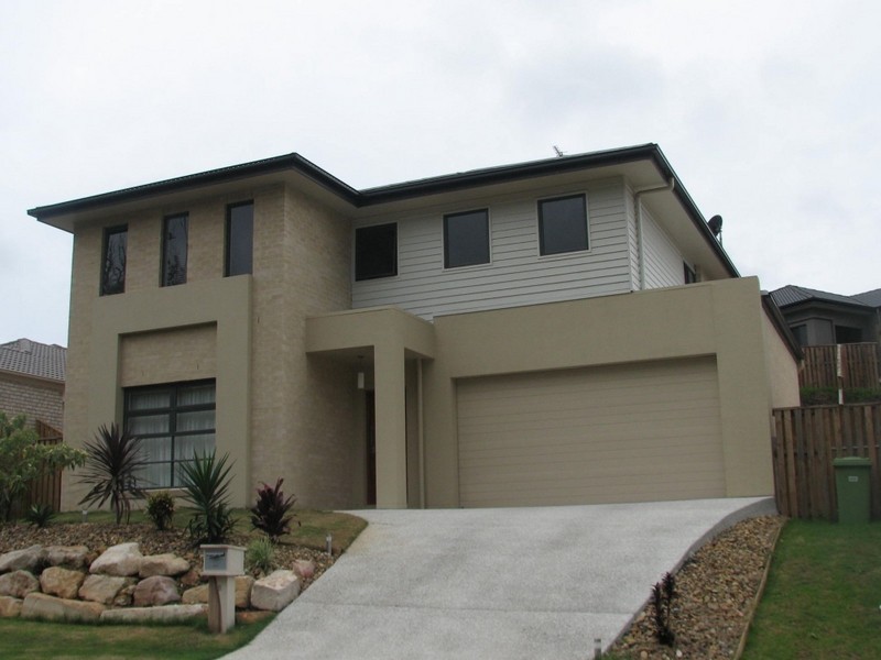 38 Diamantina Circuit, Pacific Pines QLD 4211