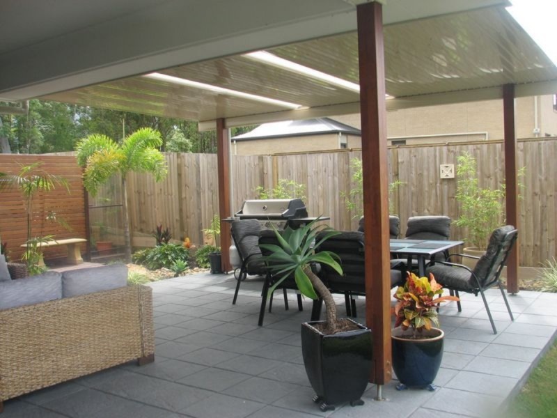 48 Fletcher Crescent, Pacific Pines QLD 4211