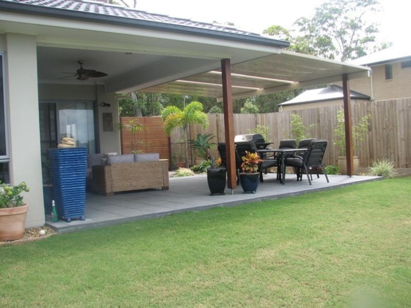 48 Fletcher Crescent, Pacific Pines QLD 4211