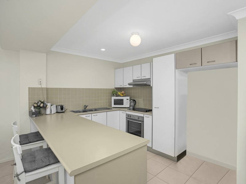 54/30 Carmarthen Circuit, Pacific Pines QLD 4211
