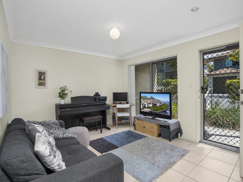 54/30 Carmarthen Circuit, Pacific Pines QLD 4211