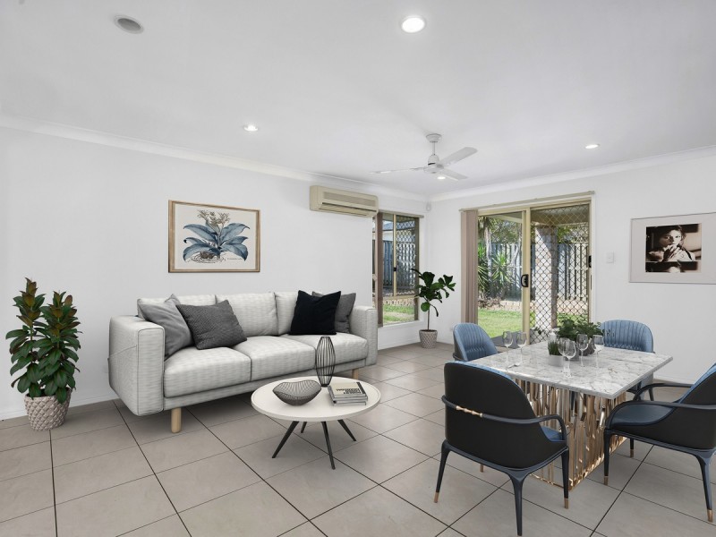 23 Barradeen Circuit, Pacific Pines QLD 4211