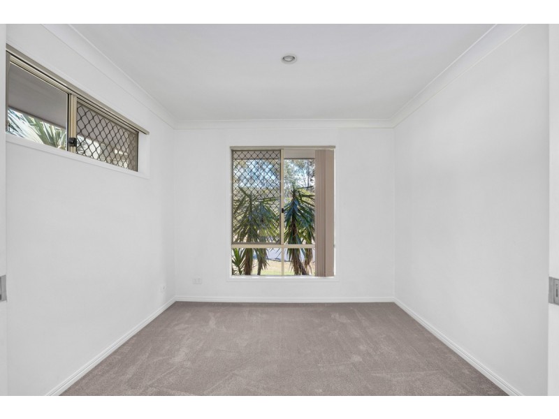 23 Barradeen Circuit, Pacific Pines QLD 4211