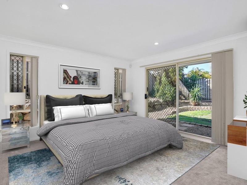 23 Barradeen Circuit, Pacific Pines QLD 4211