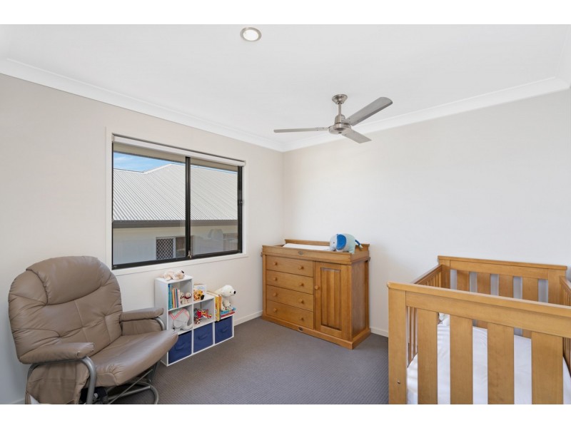 6B Kaplan Street, Oxenford QLD 4210