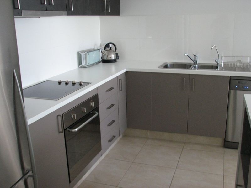 2/15 Kaplan Street, Oxenford QLD 4210