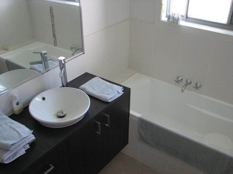 2/15 Kaplan Street, Oxenford QLD 4210