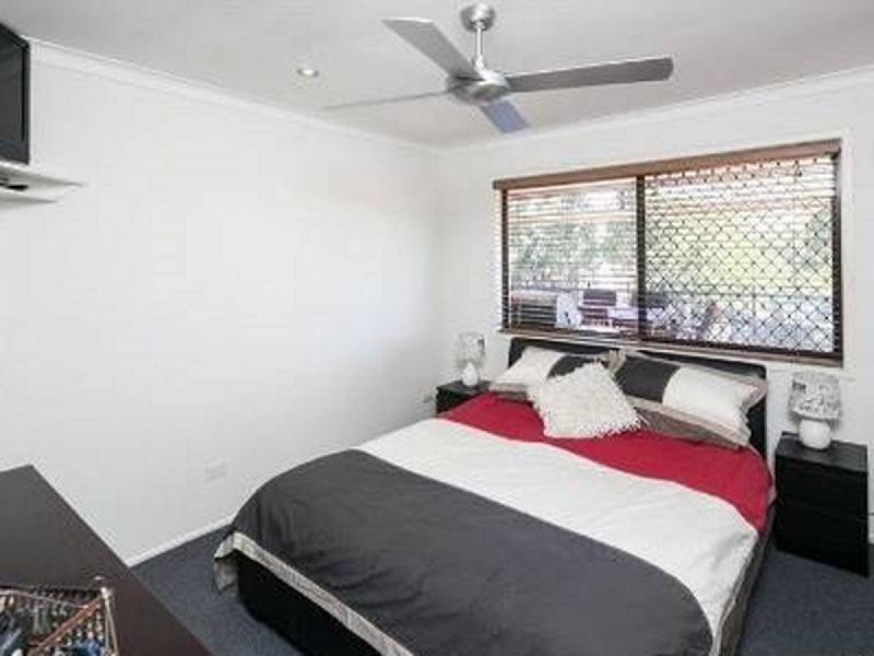 44 Ridgevale Drive, Helensvale QLD 4212