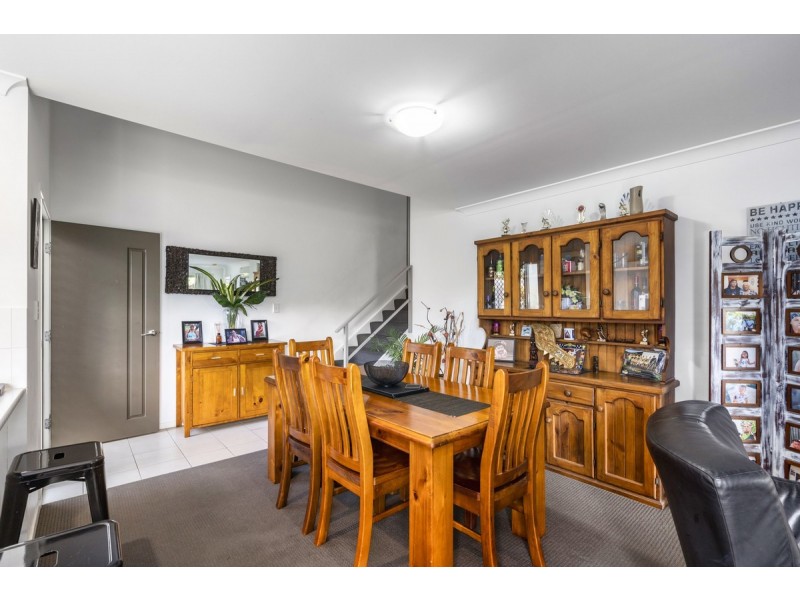 25/111 Mcauley Parade, Pacific Pines QLD 4211