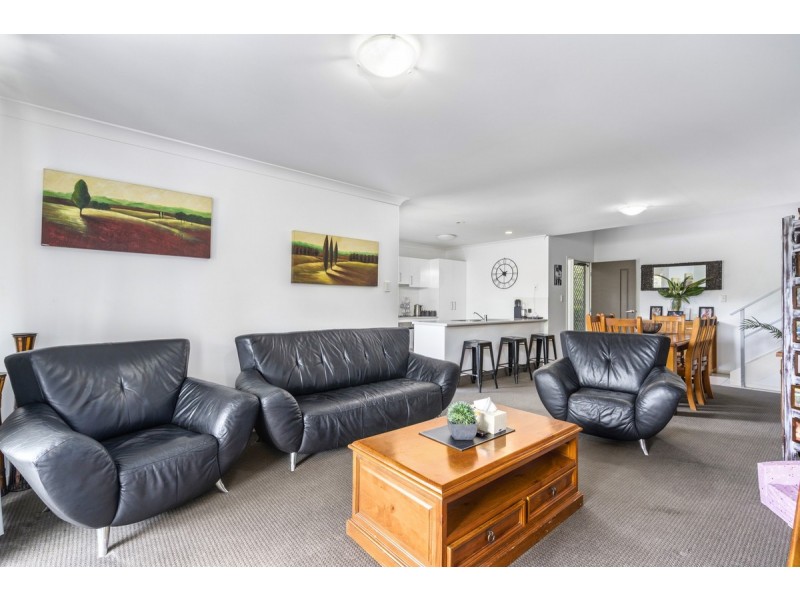 25/111 Mcauley Parade, Pacific Pines QLD 4211