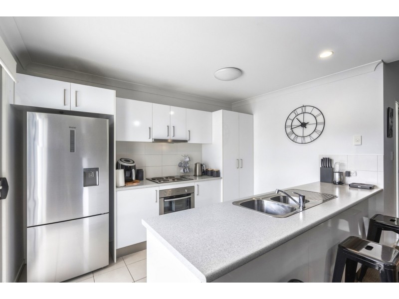 25/111 Mcauley Parade, Pacific Pines QLD 4211