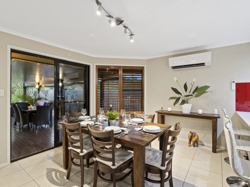 13 Inman Court, Pacific Pines QLD 4211