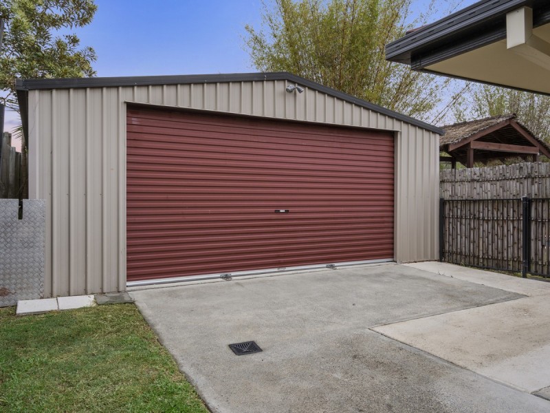 13 Inman Court, Pacific Pines QLD 4211