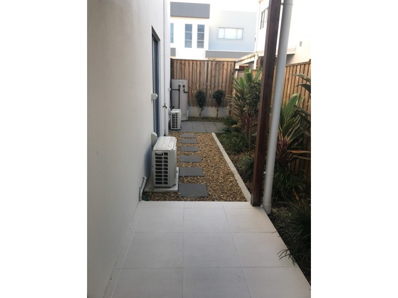19/20 Careel Close, Helensvale QLD 4212