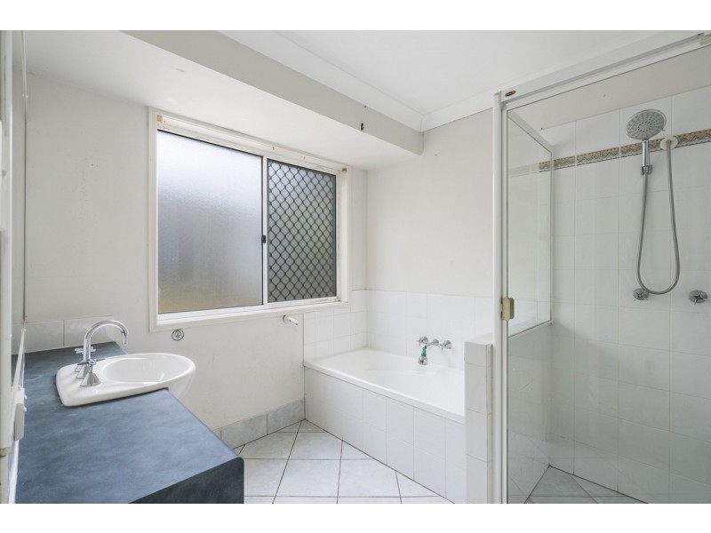 2 Duice Court, Oxenford QLD 4210